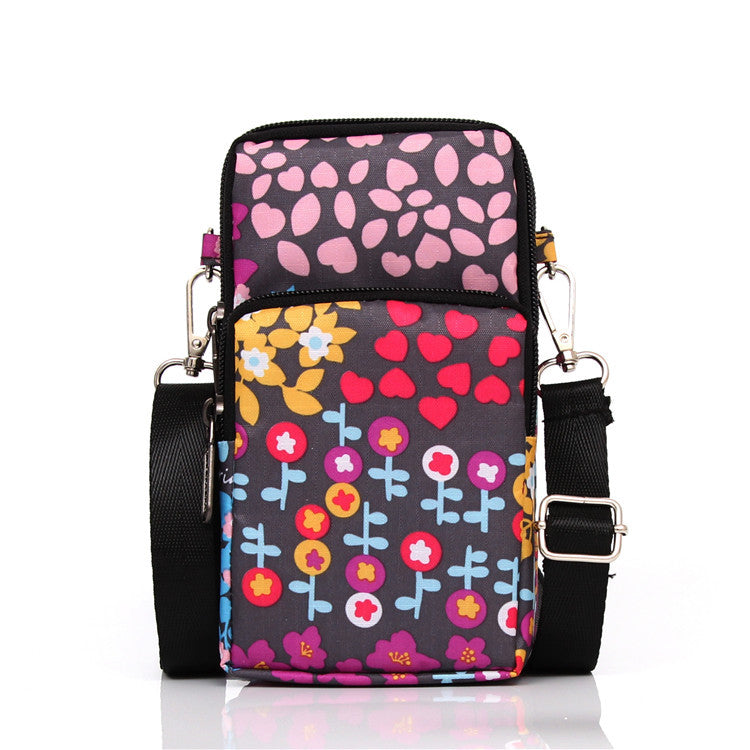 One-Shoulder Crossbody Wrist Bag